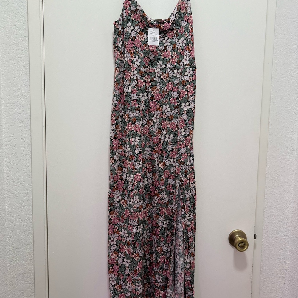 American Eagle Outfitters Floral Print Maxi Dress